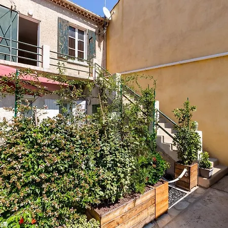 Soleil En - Coeur De Ville, Climatisatise Et Au Calme Plein Sud A 300 M Du Port Vieux Apartment